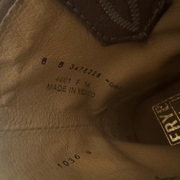 Frye Jamie Stitch Short Ankle Boots Gray Size 6 NWT - Picture 9 of 14